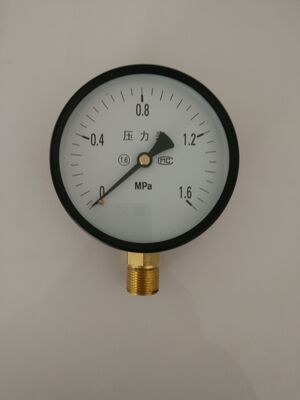 Industrial Pressure Gauge with Bourdon Tube Mechanism and Corrosion Resistant Liquid Filled Design