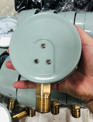 100mm Dry Utility Pressure Gauge with Color Warning Dial for Industrial Pressure Monitoring